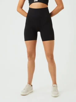 Björn Borg Yoga & Pilates|Shorts * tudio eae Ribbed hort